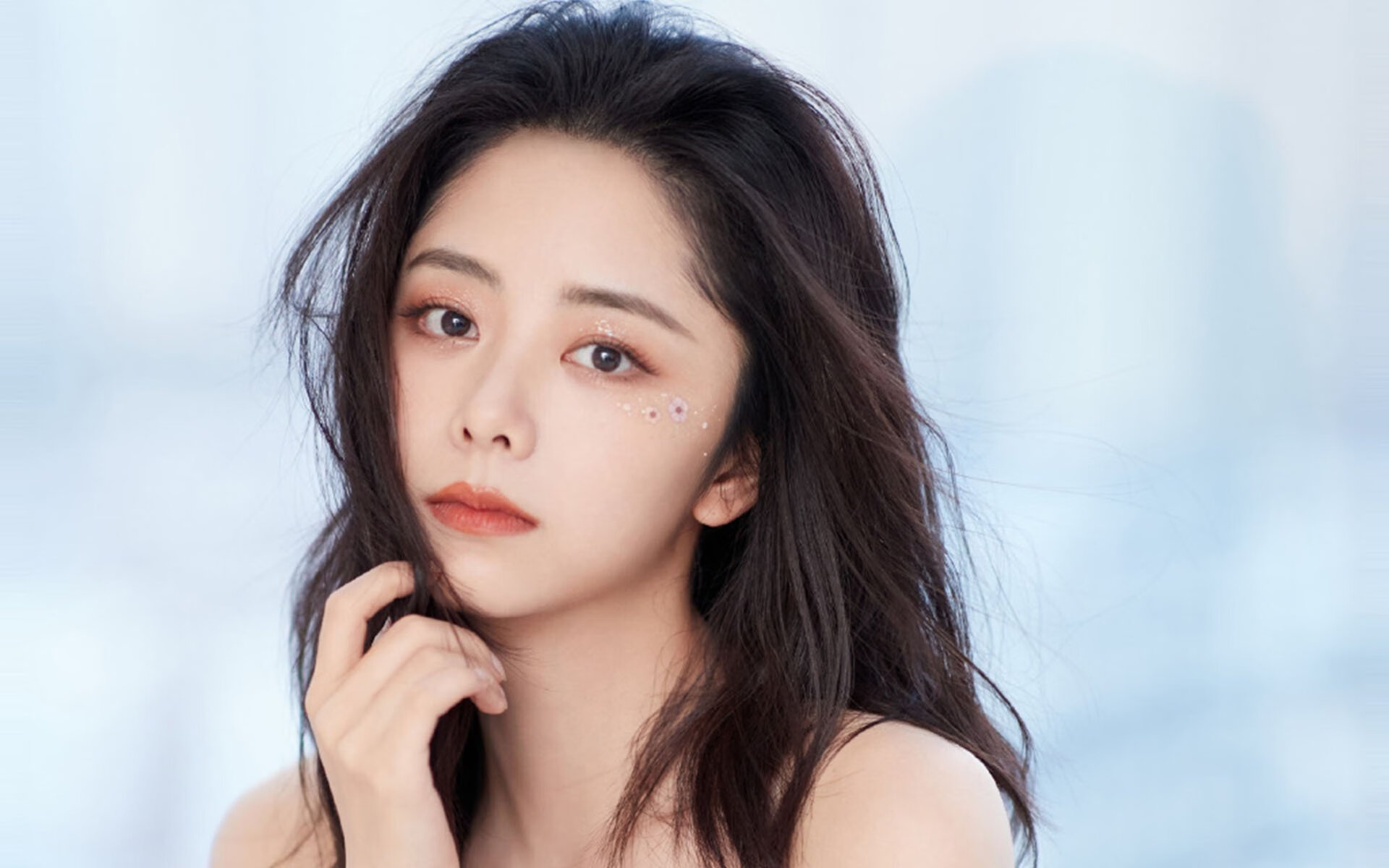 巅峰对决，桑巴军团提前终结悬念，世界排名争夺战焦点战那不勒斯上演