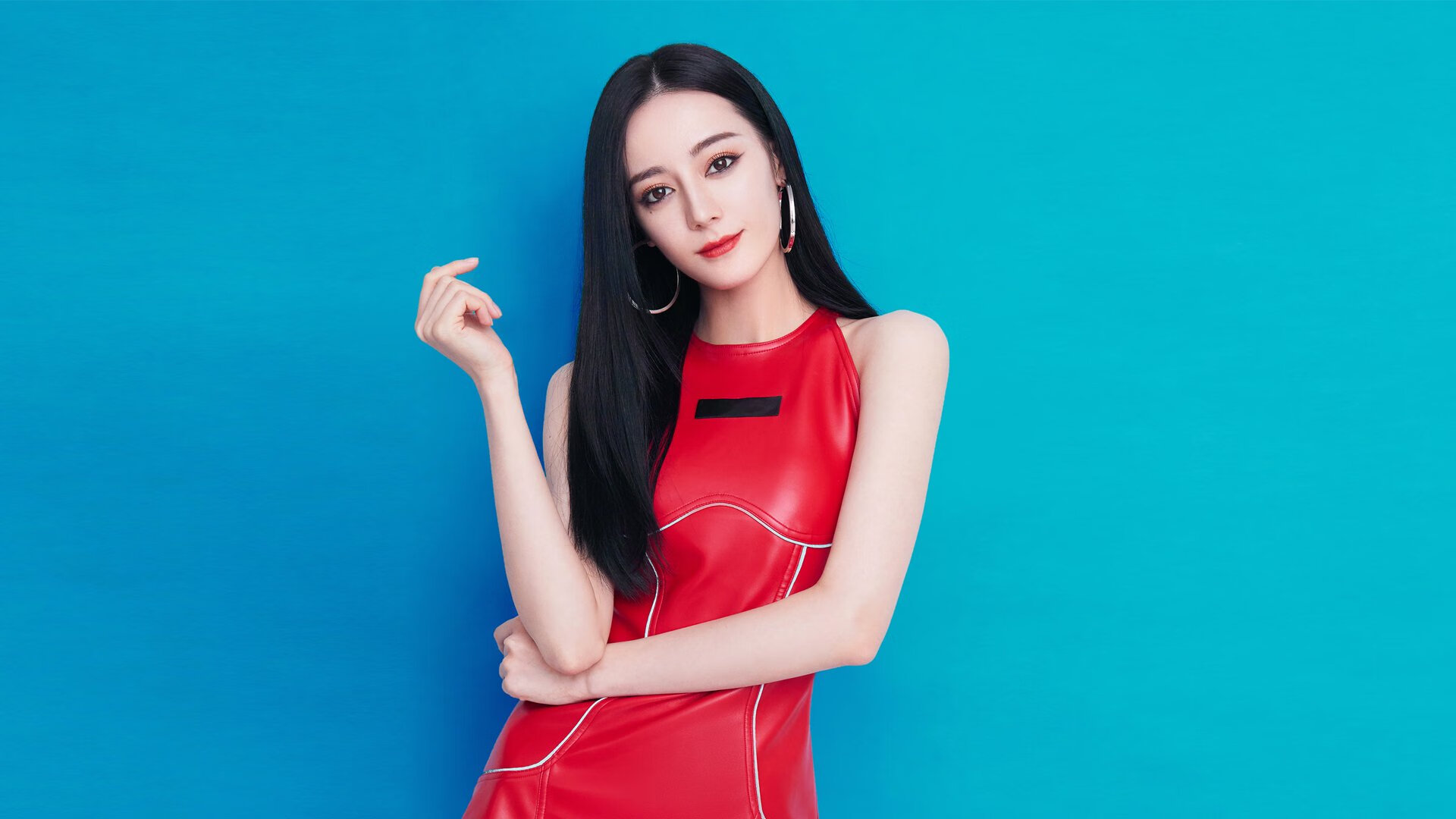 南美旋风遭遇大洋洲铁壁,斯通斯一记头槌打破心魔